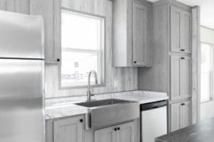 Diamond model home kitchen area from Monroe County Mobile Homes